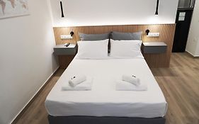 Platon Stylish Apartment